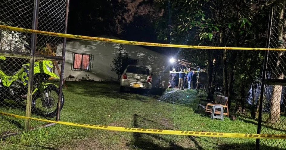 Siete personas murieron durante el ataque armado en una finca de Riosucio. Siete personas murieron durante el ataque armado en una finca de Riosucio.