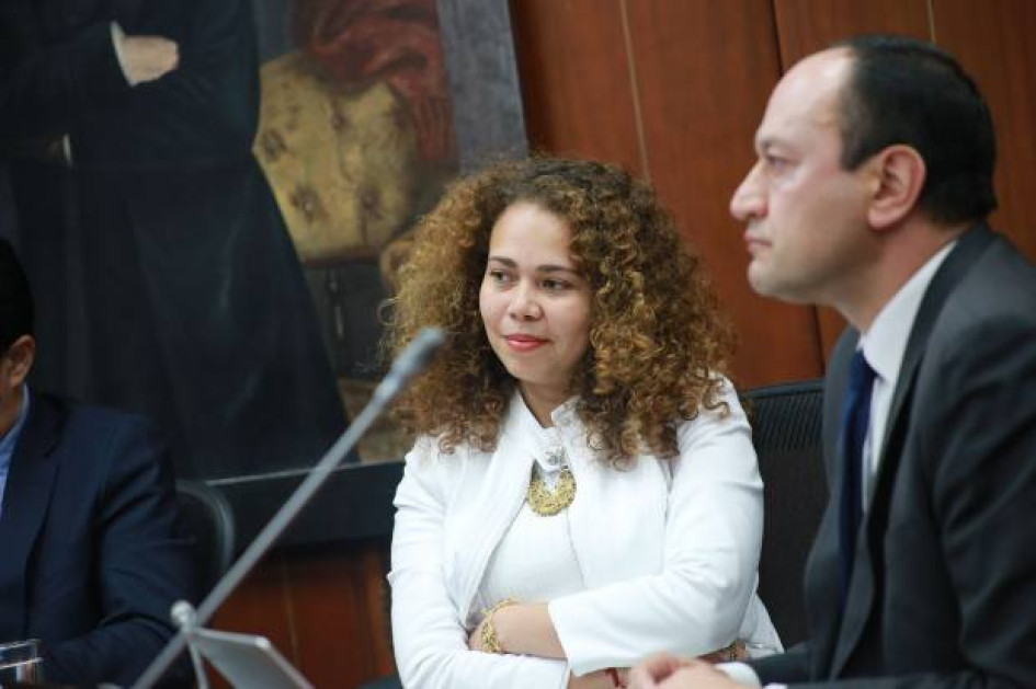 Foto I Cortesía para LA PATRIA El debate de control político en el Senado a la ministra de Ciencia, Yesenia Olaya, tuvo momentos de polémica, sobre todo cuando la funcionaria señaló la senador Guido Echeverri de actos de machismo y racismo. Foto I Cortesía para LA PATRIA El debate de control político en el Senado a la ministra de Ciencia, Yesenia Olaya, tuvo momentos de polémica, sobre todo cuando la funcionaria señaló la senador Guido Echeverri de actos de machismo y racismo.