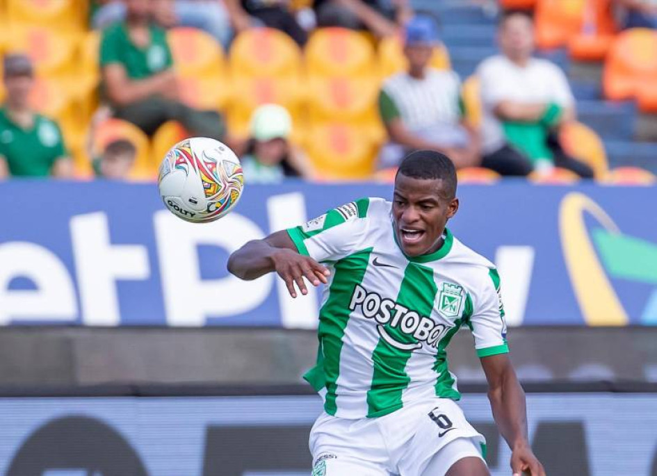 Foto | Cortesia El Colombiano | LA PATRIA Está previsto que hoy llegue Andrés Felipe Román y gran parte de los futbolistas colombianos que militan en las principales ligas europeas. Foto | Cortesia El Colombiano | LA PATRIA Está previsto que hoy llegue Andrés Felipe Román y gran parte de los futbolistas colombianos que militan en las principales ligas europeas.