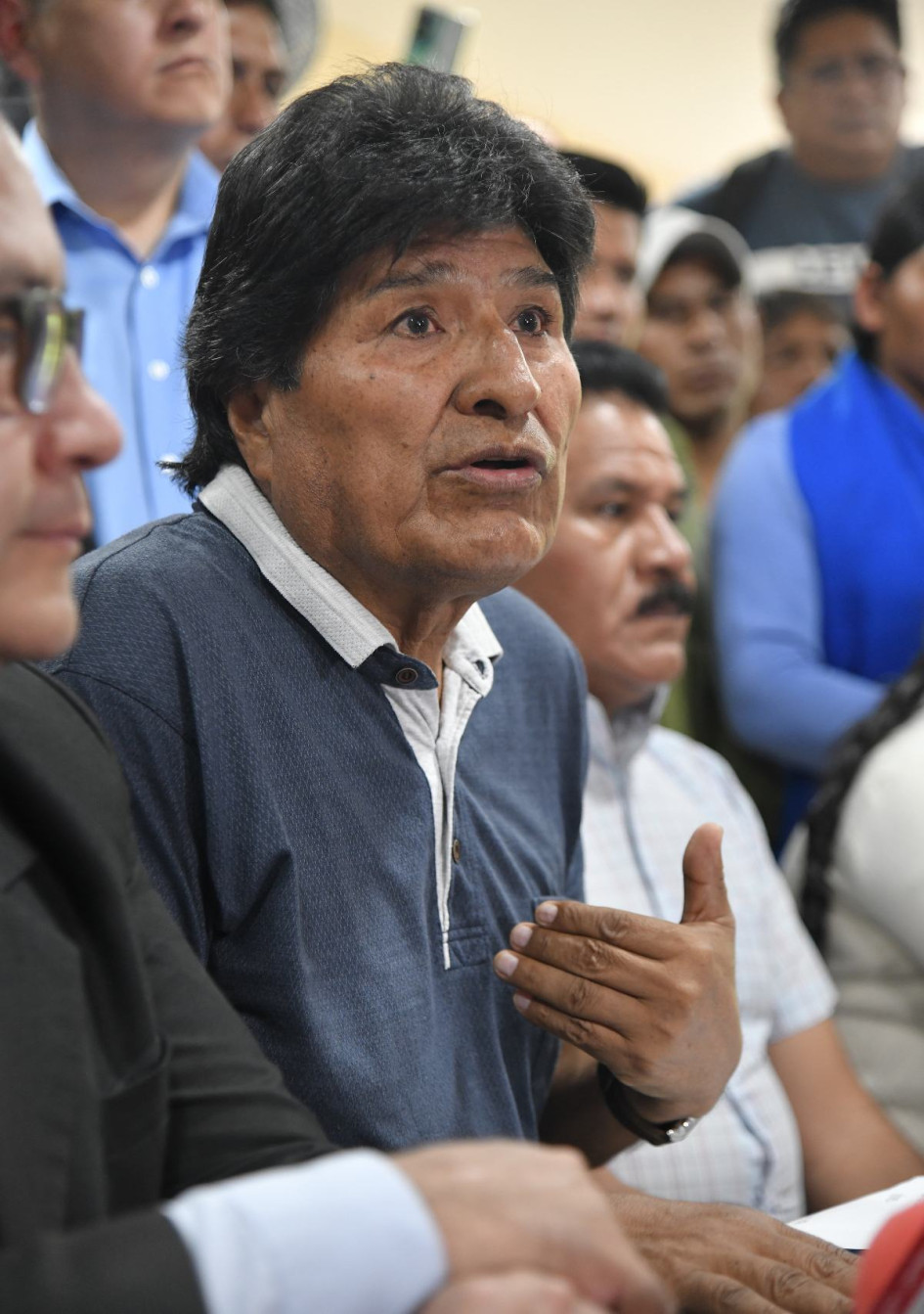 Evo Morales afirma que hay 4 procesos en su contra y que Arce quiere extraditarlo a EE.UU. Evo Morales afirma que hay 4 procesos en su contra y que Arce quiere extraditarlo a EE.UU.