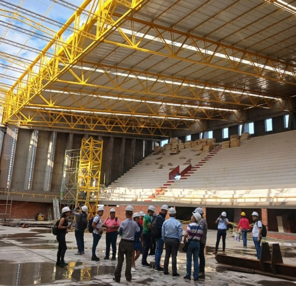 El Coliseo Mayor de Pereira tiene problemas para cumplirle a los I Juegos Nacionales de la Juventud. Juegos Nacionales de la Juventud