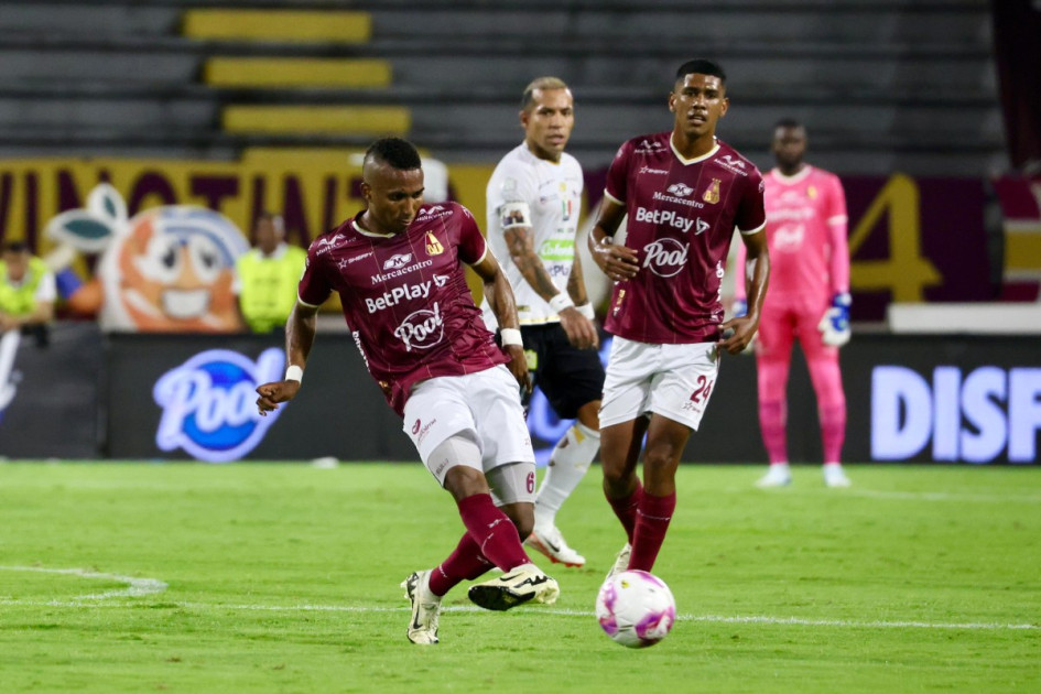 El Once Caldas logró un punto con el empate 1-1 ante Deportes Tolima y suma 30 en la tabla, lo que lo pone en el segundo lugar. El Once Caldas logró un punto con el empate 1-1 ante Deportes Tolima y suma 30 en la tabla, lo que lo pone en el segundo lugar.