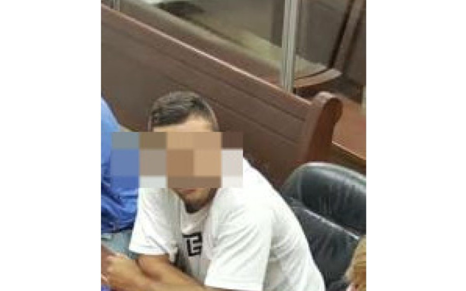 El señalado del robo durante la audiencia. El señalado del robo durante la audiencia.