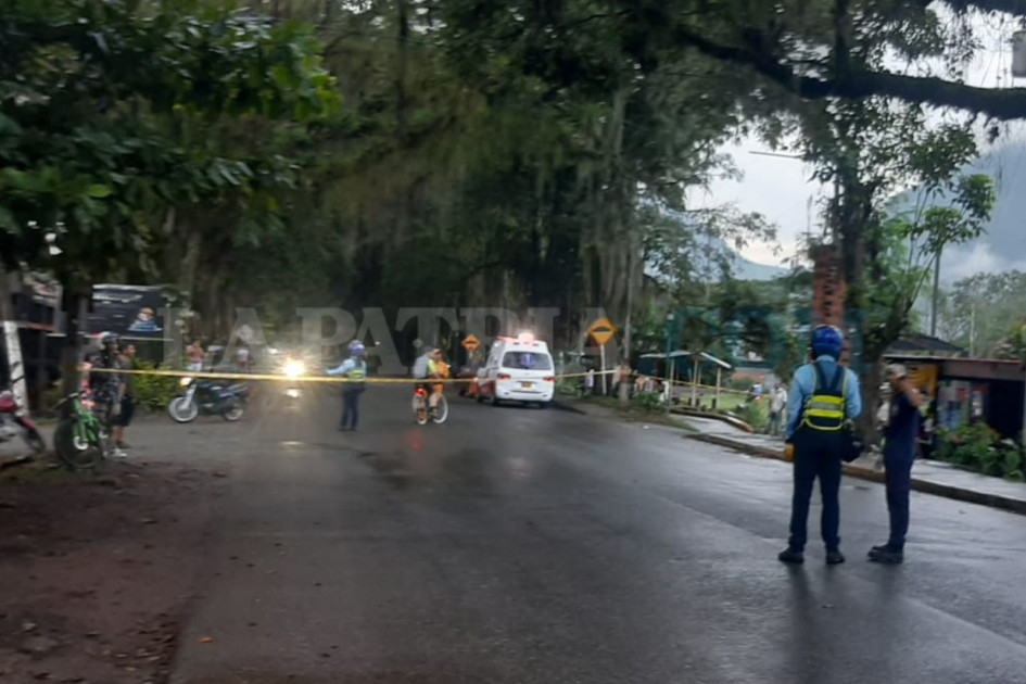 Sitio donde hallaron los dos cadáveres este lunes. Sitio donde hallaron los dos cadáveres este lunes.