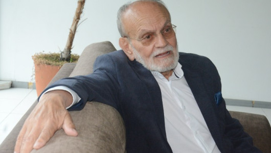 Humberto Gallego, la cabeza de la Orquesta de Cámara de Caldas