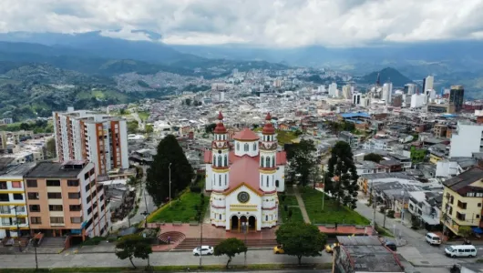 Las iglesias, construcciones que resaltan en Manizales