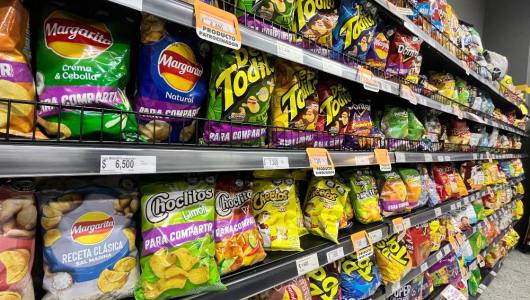 Impuesto saludable, con un sabor entre dulce y amargo: ultraprocesados aumentan su precio