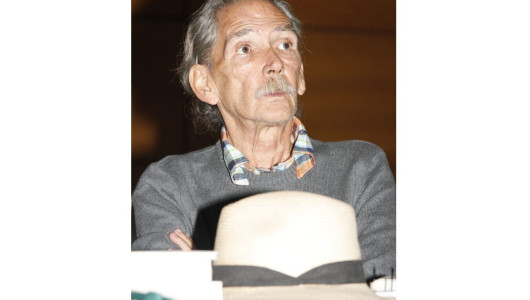 Murió el poeta nadaísta antioqueño Eduardo Escobar