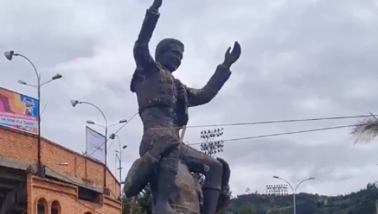 Corridas de toros: polémica por retiro de una estatua de César Rincón en Boyacá