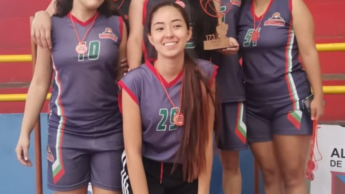 Manizales Basketball, tercero en sub-16 femenino.