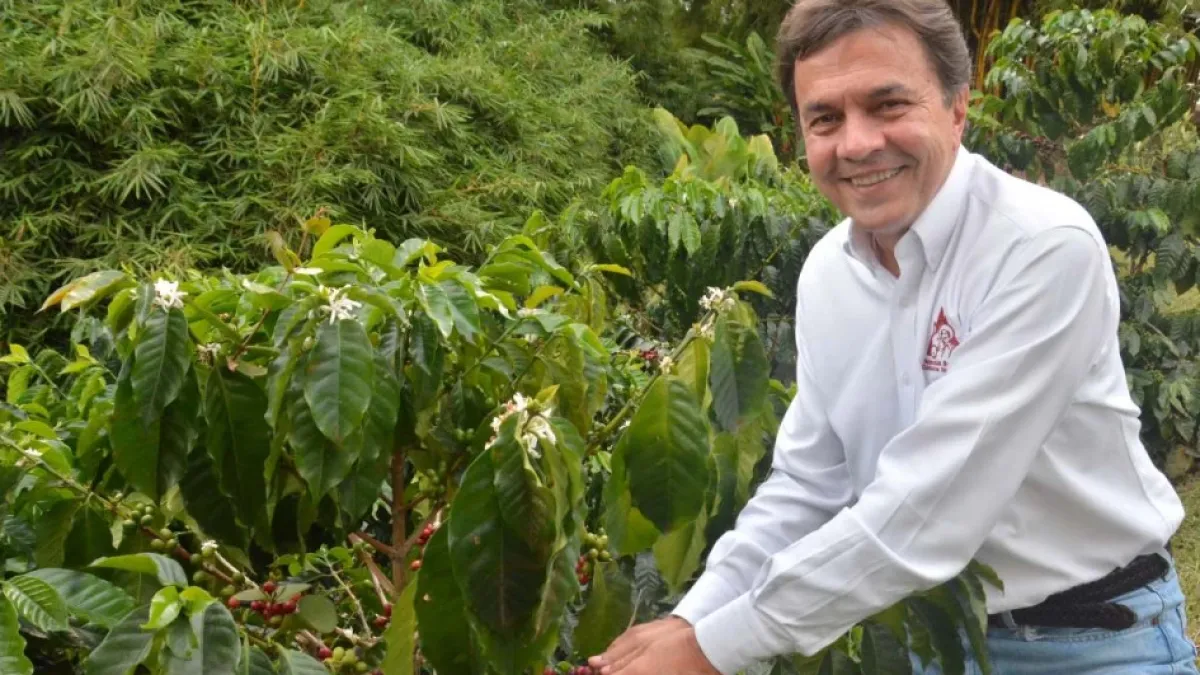 Gerente saliente de la Federacafé, Roberto Vélez Vallejo.