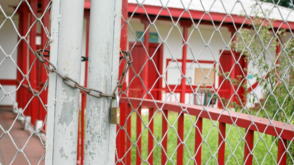 La realidad de las casas de la cultura en Manizales: cerradas y sin saber cuándo volverán a recibir a sus comunidades. Esta es la entrada a la Casa Roja en La Enea.La realidad de las casas de la cultura en Manizales: cerradas y sin saber cuándo volverán a recibir a sus comunidades. Esta es la entrada a la Casa Roja en La Enea.