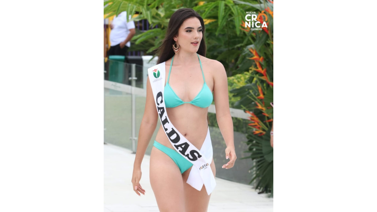 La aranzacita Stefanny Gómez brilló en la mañana de este domingo en el desfile en traje de baño del Reinado Nacional del Café, en Calarcá (Quindío). Obtuvo un reconocimiento especial del jurado por tener el mejor rostro del certamen.