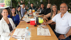 Almuerzo de trabajo en el restaurante La Farfalla